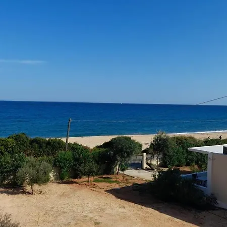 Beachfront Oleanders House In Skala Feriehus *